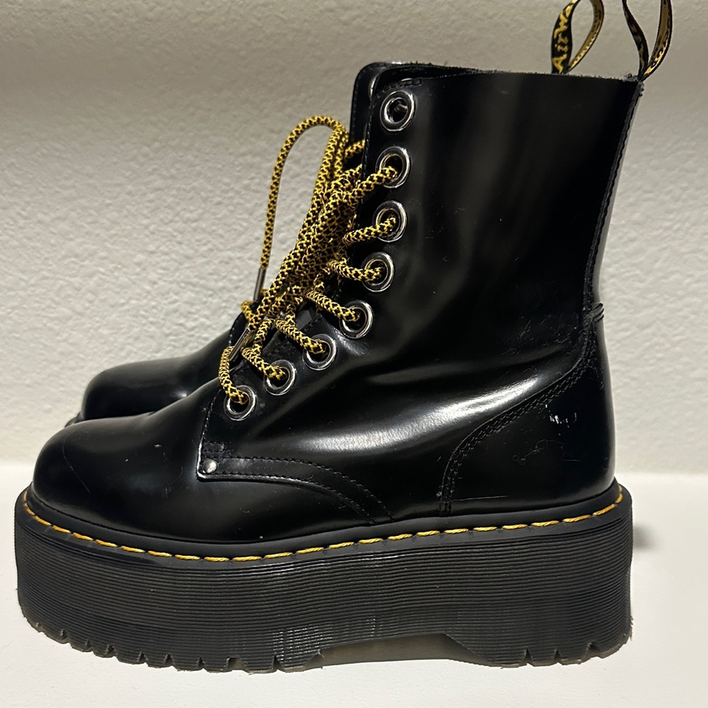 Dr. Martens Jadon Max Boot - Picture 5 of 7